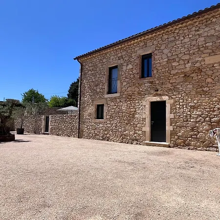 Le Domaine Du Grand Cru