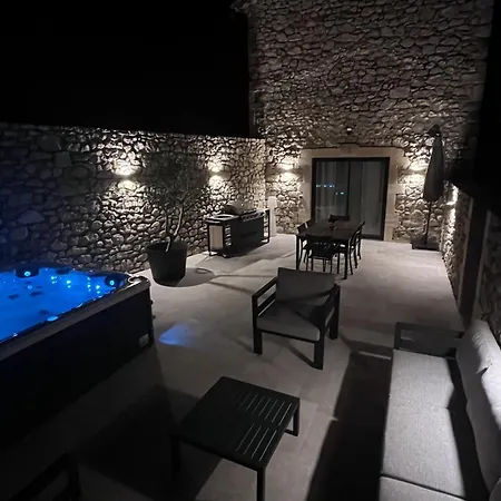Le Domaine Du Grand Cru Holiday home *